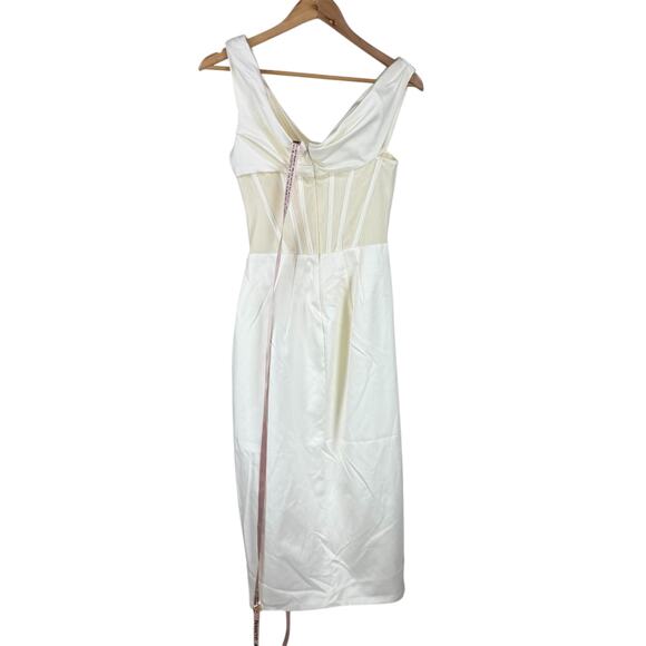 House of CB White Off-Shoulder Midi Dress - Picture 3 of 13